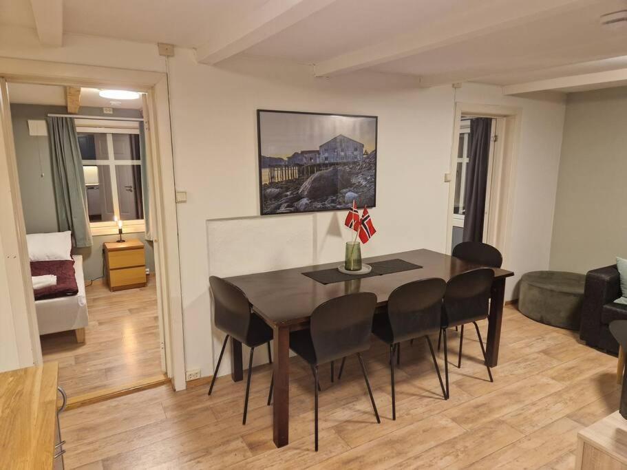 Apartment Next To The Bridge Tromsø Buitenkant foto